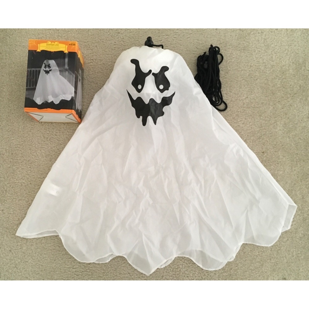 Tekky Toys Halloween Spirit Scary Flying Monster GHOST Creepy Sounds & Flies